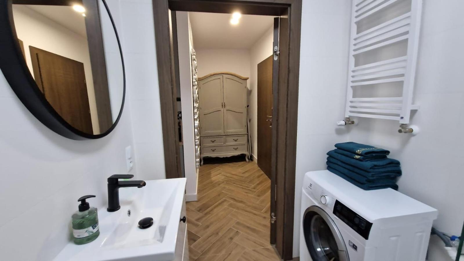 Jaracza 28 Nr 19 Apartment *